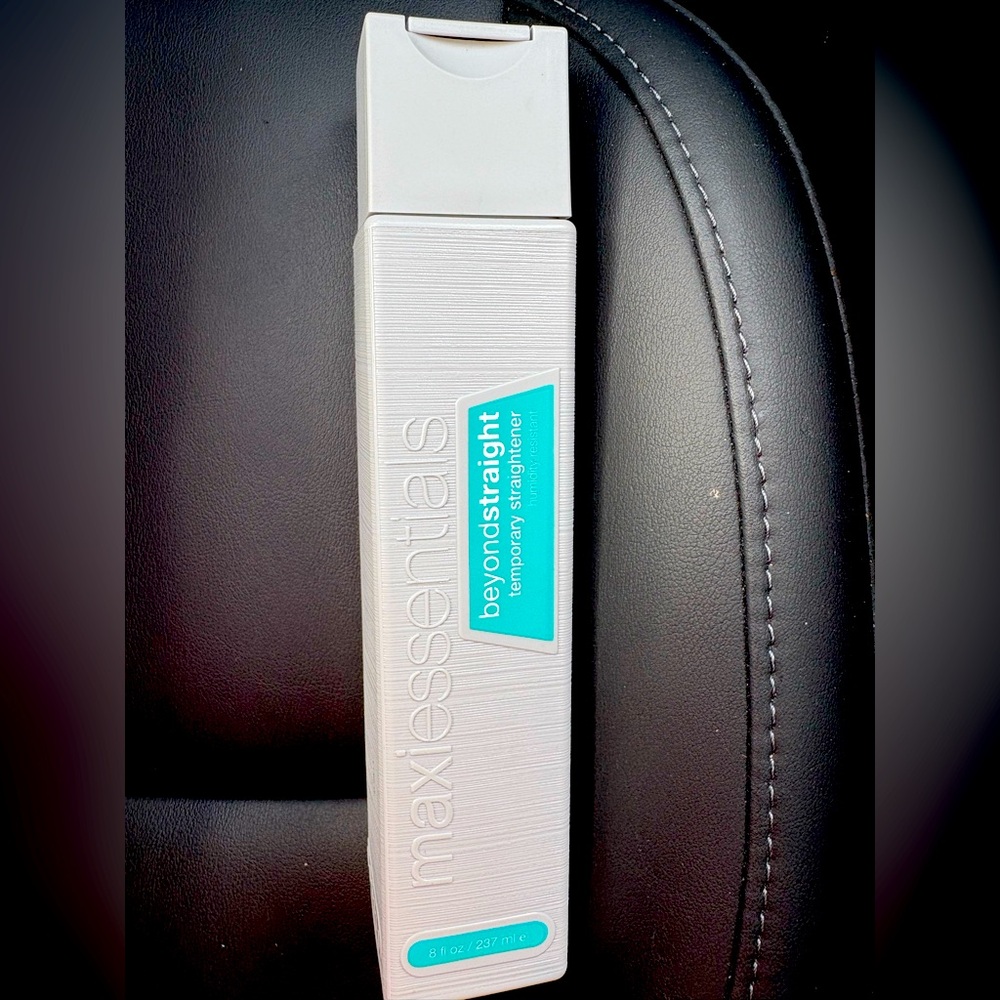 MaxiEssentials maxi essentials Maxius Beyond straight humidity resistant